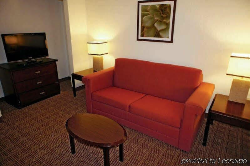 La Quinta By Wyndham Lakeland East Екстериор снимка